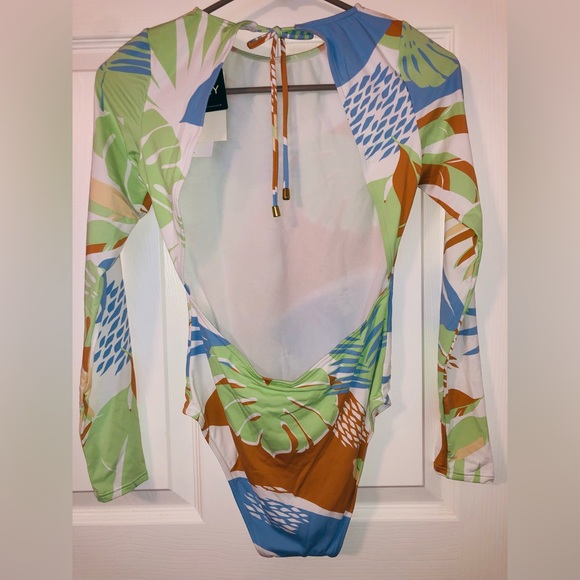 Roxy one piece bathing suit - Picture 5 of 5